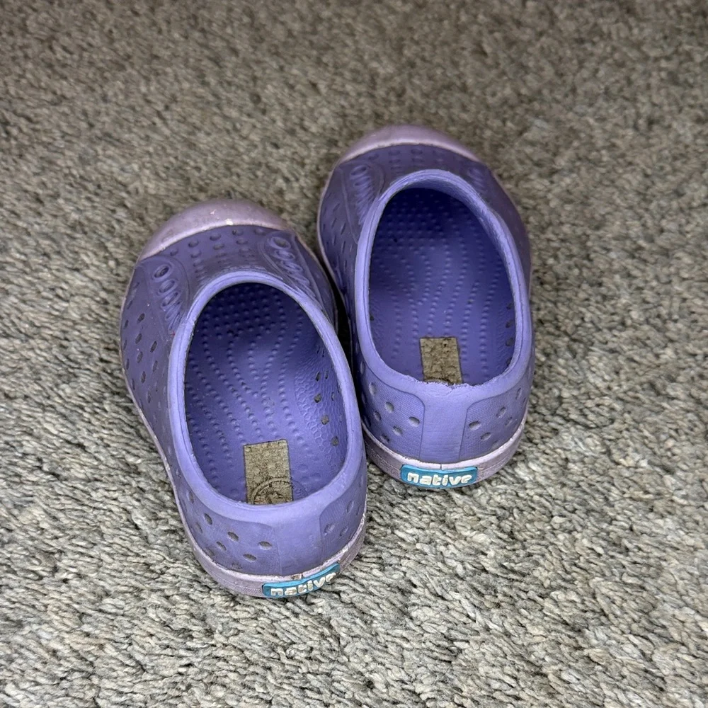 Native Toddler/Kids Purple Shoes, Size 5